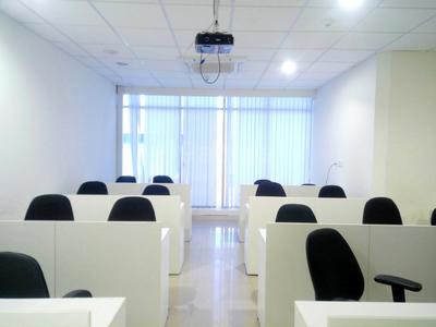 offices in marolfor lease